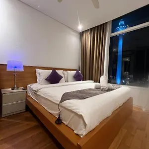 https://sky-suites-klcc-by-welt.kualalumpurs-hotels.com